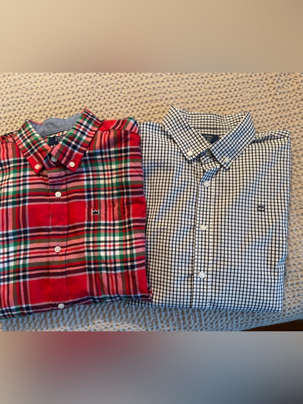 Crown & Ivy boys bundle button down shirts. Red plaid and navy check long sleeve